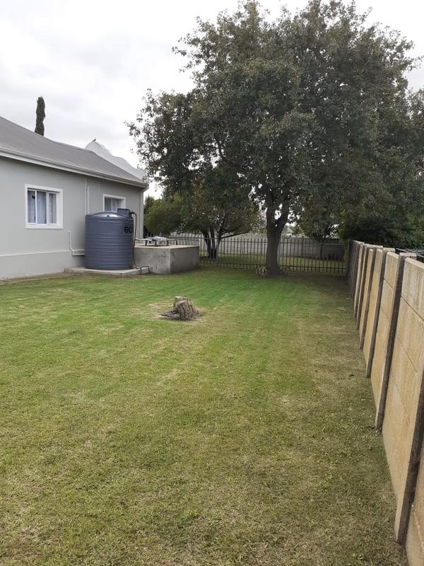 3 Bedroom Property for Sale in Albertinia Western Cape
